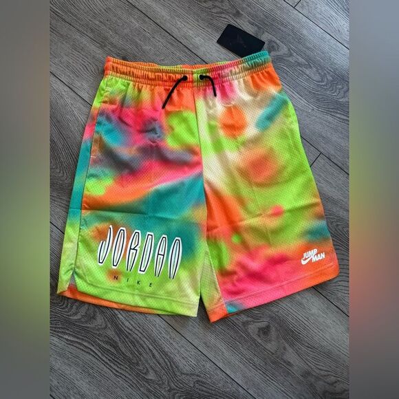 Jordan Orange and Green Mesh Shorts - Picture 1 of 6